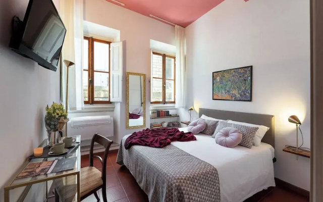 Pitti - Flo Apartments, Charme su Piazza Pitti