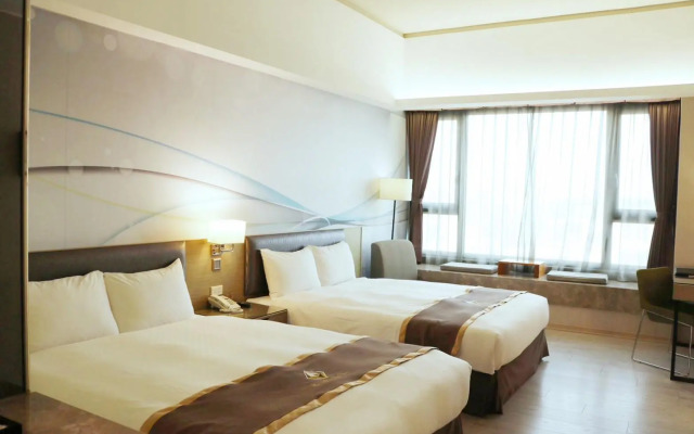 Tsun Huang Hotel