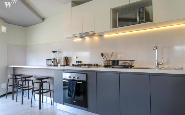 Monochromatic 1BR in Lovely Barranco