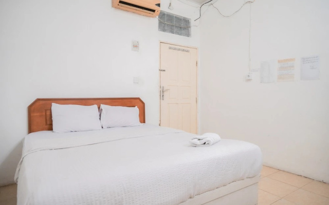 Urbanview Hotel Mine Residence Syariah