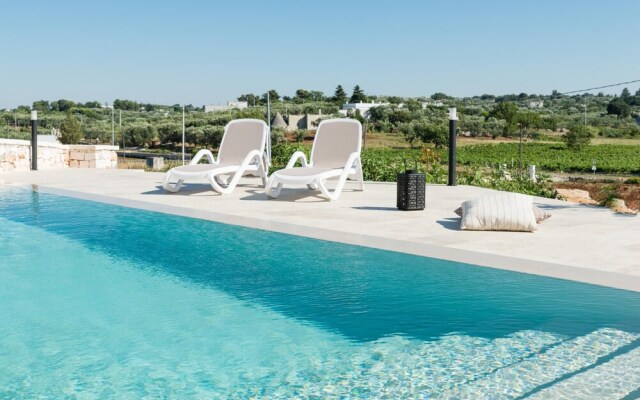 Charming Villa With Pool in Valle d Itria by Wonderful Italy