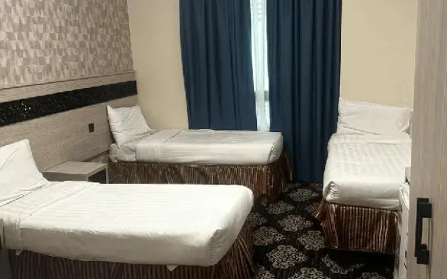 Paradise Hotel