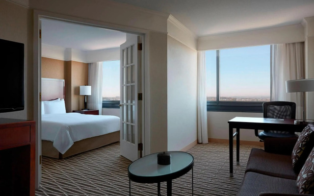 Washington Dulles Marriott Suites