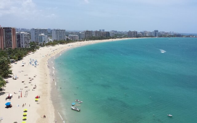 Renovated Posada Studio Apartment at Isla Verde