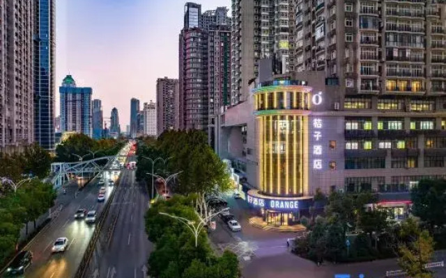 Orange Hotel (Wuhan Qingnian wansongyuan Road)