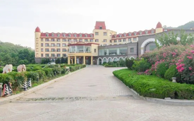 Huangjinshan Hotel