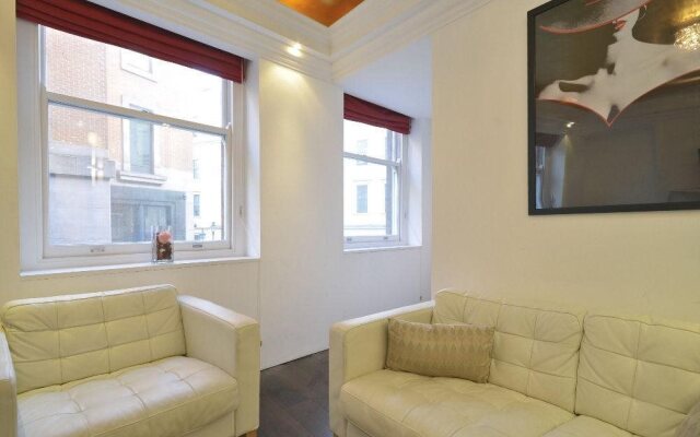 Uber London Trafalgar Apartments