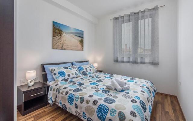 Apartments Kimi