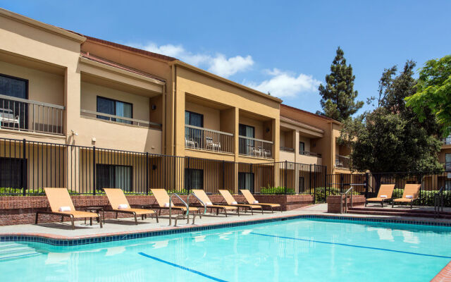 Courtyard Pleasanton