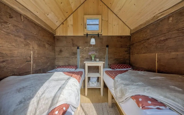 Luxury Glamping House Pia