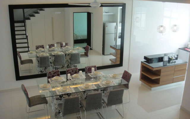 Shamrock Beach Villas Penang Seaview