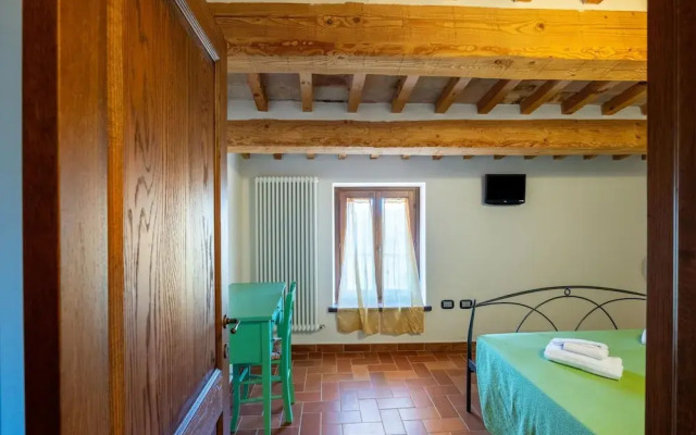 Apartment in a Farmhouse With 2 Swimming Pools