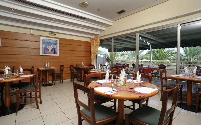 Travelodge Alicante Puerto