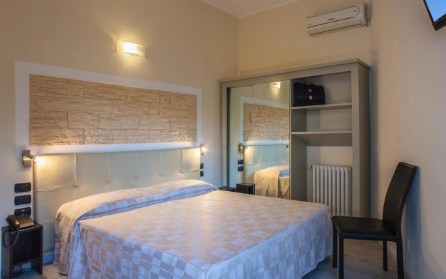 Calamosca Hotel