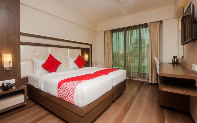 Capital O 16664 Hotel Vatika
