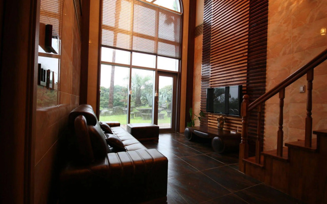 PalmValley Pool Villa Resort