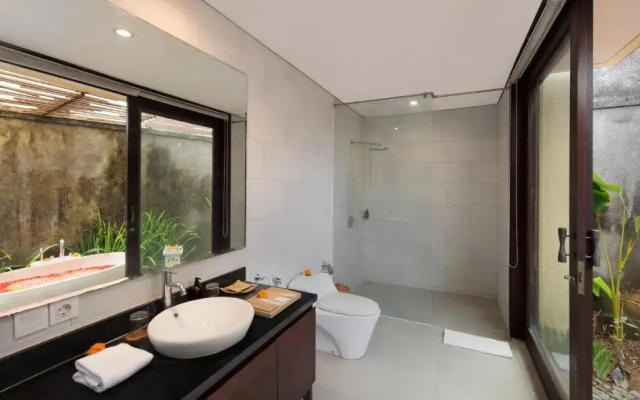 Canggu Circle Villa by Ini Vie Hospitality