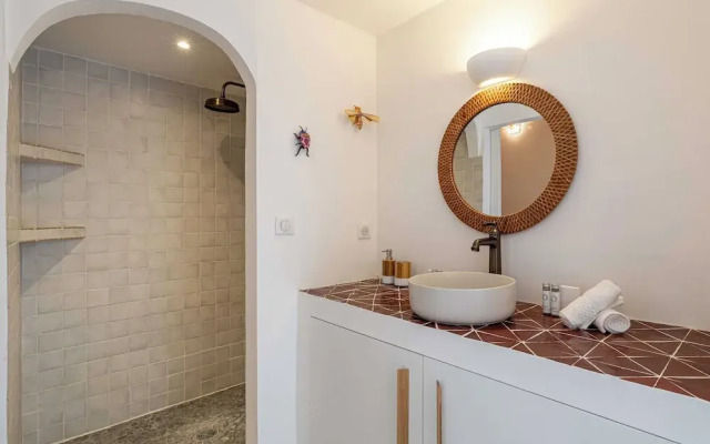 Sumptuous Provencal Villa - Grimaud Hills - 12br/24p