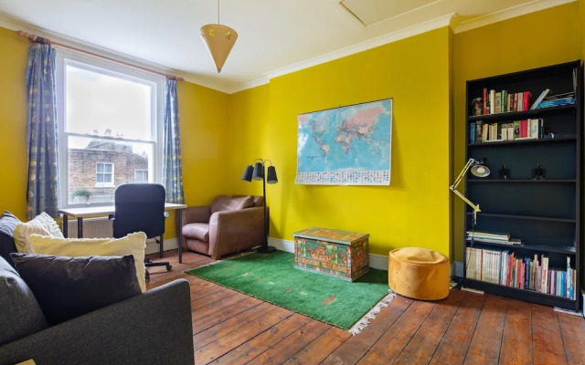 Cozy 2BR Near Notting Hill & Hyde Park
