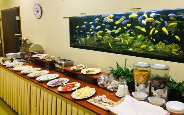 Hotel Gniecki