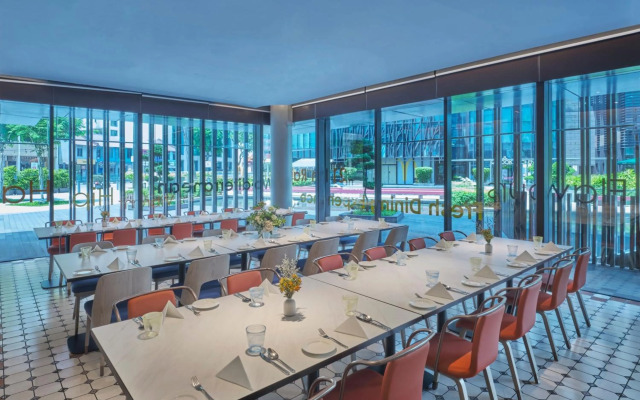 Aloft Singapore Novena