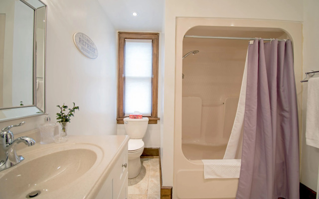 Greystone Manor Bed & Breakfast