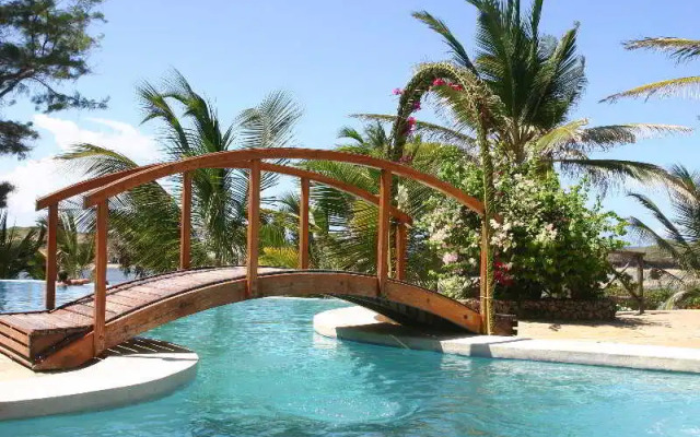 Aquarius Beach Resort