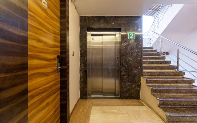 Fabhotel Bentree