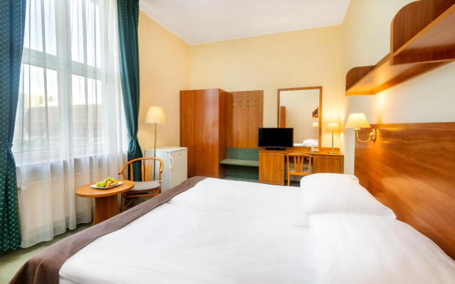 Hunguest Hotel Millennium