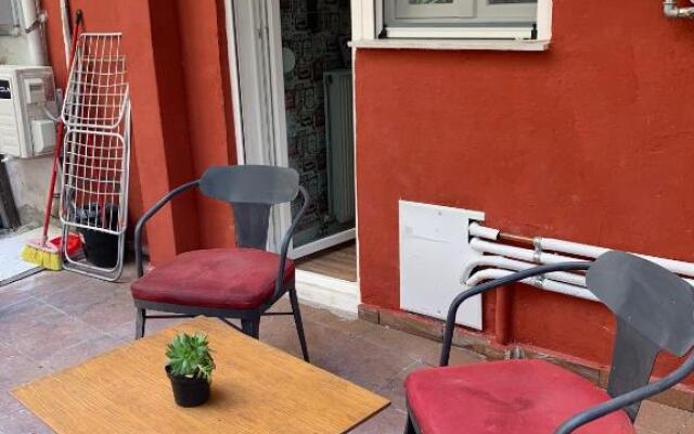 Modern and Spacious Apartment /5min walk to the center