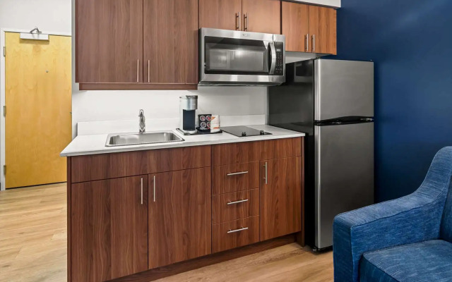 Park Inn by Radisson, Kelowna