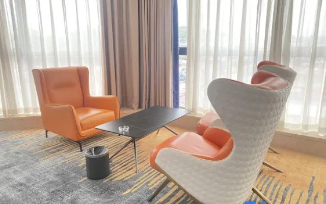 Vienna Hotel (Guiyang Huaxi Slate Whistle Subway Station Branch) – Balcony – Guiyang