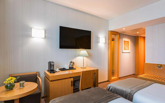 Mercure Lisboa Almada