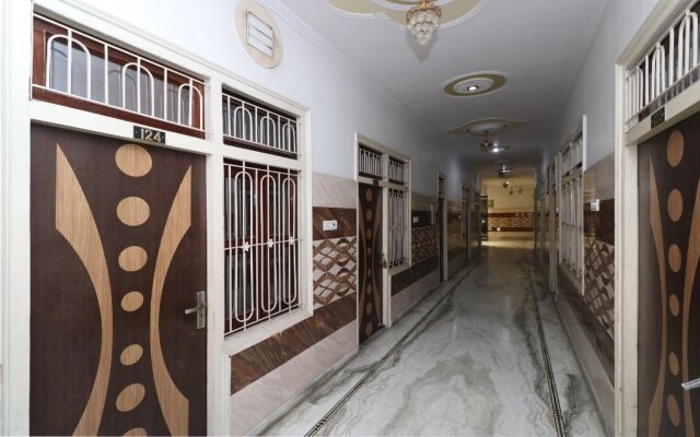Hotel Taj Palace By OYO Rooms