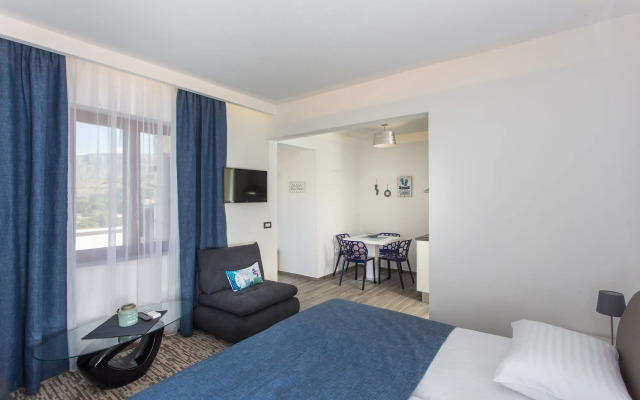 Apartments Villa Peragro