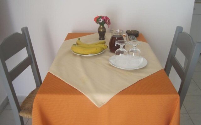 Apartment-Hotel Irida