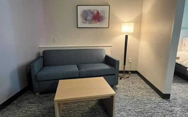 Garner Hotel Mahwah by IHG
