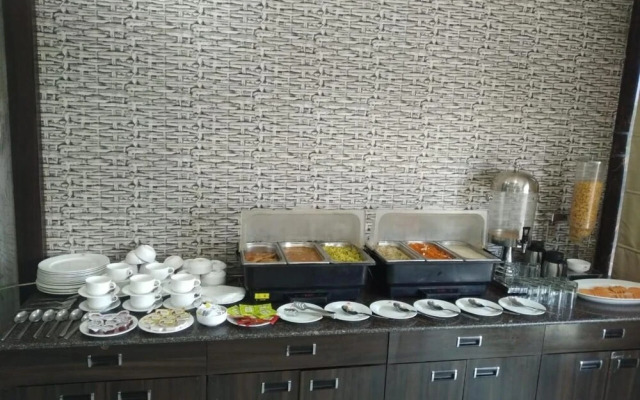 Hotel Ozas Grand
