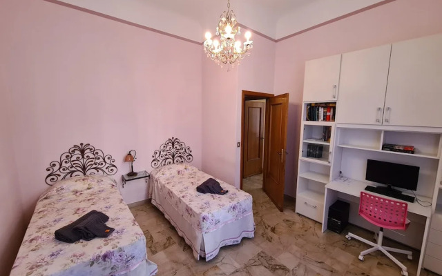 Santa in Caruggio- PortofinoVacanze