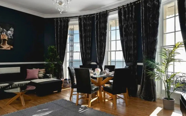 Marine Parade Sea View 2-bedroom Apartment
