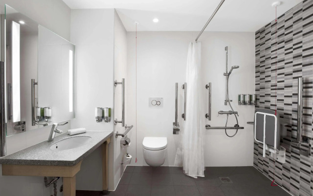 Hampton by Hilton Bristol Airport