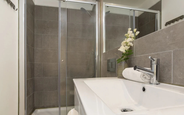 Belem Design 13 by Homing