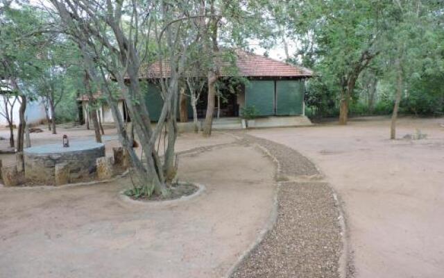 Sunil's Jungle Bungalow