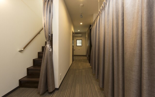 Ryoma Nishiooi I - Hostel