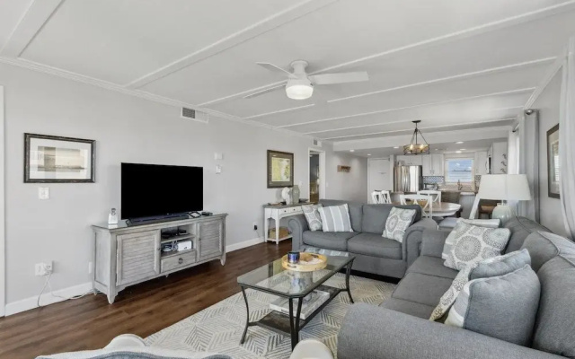 N4 Amelia South 2 Bedroom Condo