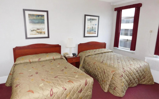 Hotel Harrington