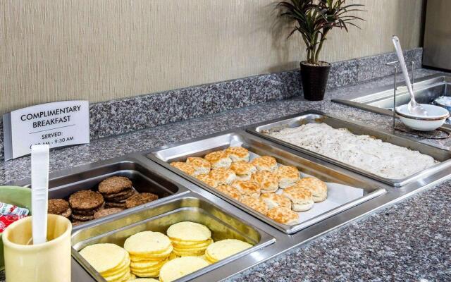 SureStay Plus Hotel by Best Western Blue Springs