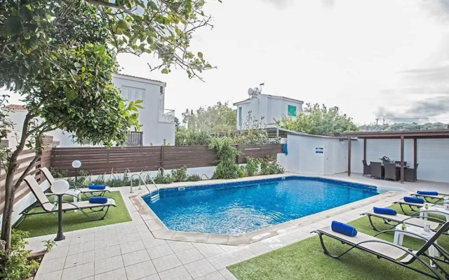 Villa Kendra AQ Ds54