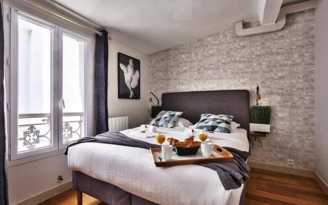 B 833 - Porte de Versailles - Lovely Apartment