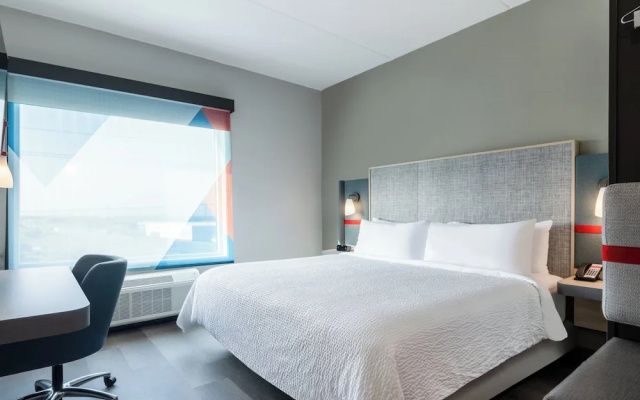 avid Hotel Redding by IHG